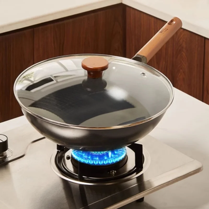 Home Cooking Chinese - Panela wok tradicional chinesa com fundo